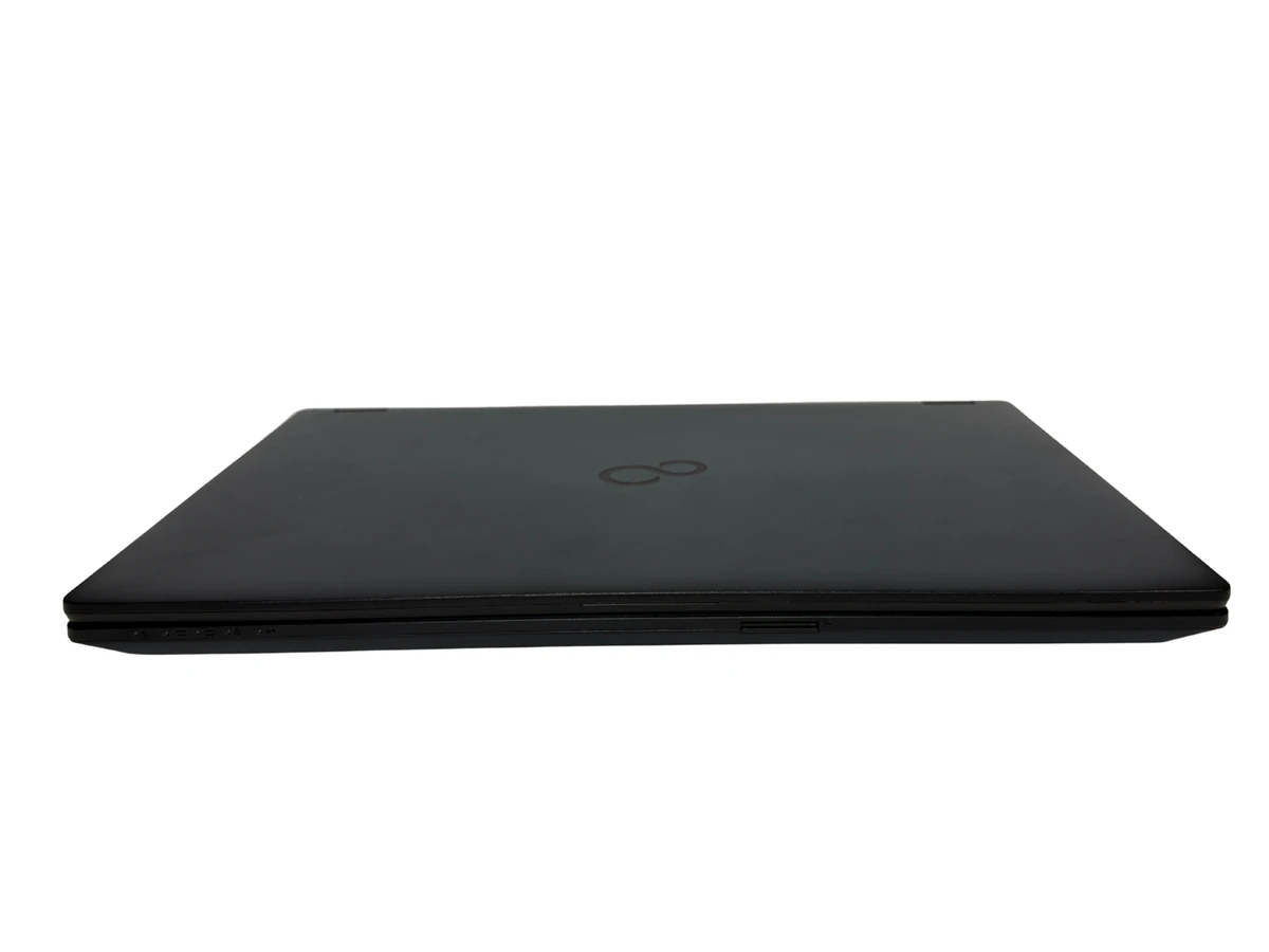 FUJITSU LIFEBOOK E5511 Core i5-1145G7 - 2200GHZ 4/8 / 16GB RAM / 256 SSD WITH ORIGINAL ADAPTOR 15,6* FULL HD IPS